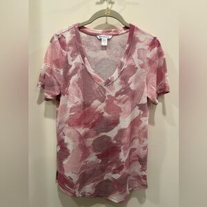 Athleta Breezy Scoop V-Neck Pink Tee size S